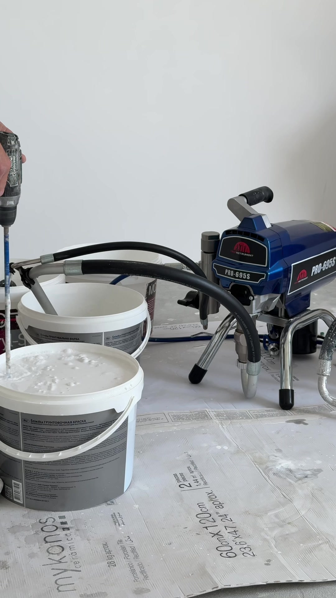 Безвоздушный покрасочный аппарат Pro 695S (3 л/м, 2800 Вт) - фото 2 Безвоздушный покрасочный аппарат Pro 695S (3 л/м, 2800 Вт) - фото 2