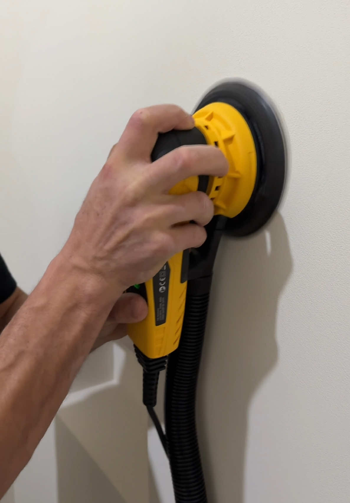 Профессиональная орбитальная шлифмашина Profinstrument TW-BS3550 5.0 (350 Вт 150 мм) - фото 2